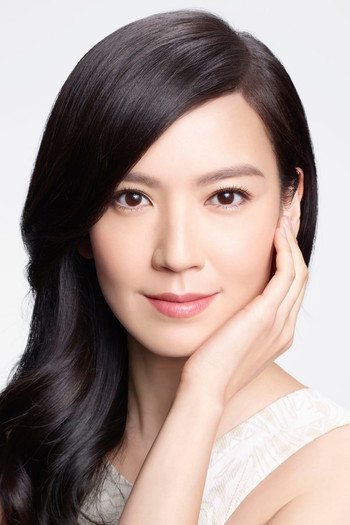 Photo of actress Kelly Lin