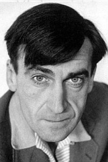 Photo of actor Patrick Troughton