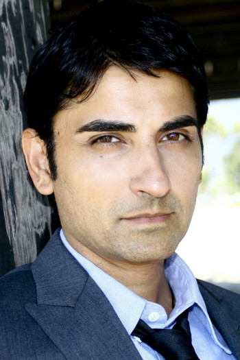 Photo of actor Akbar Kurtha