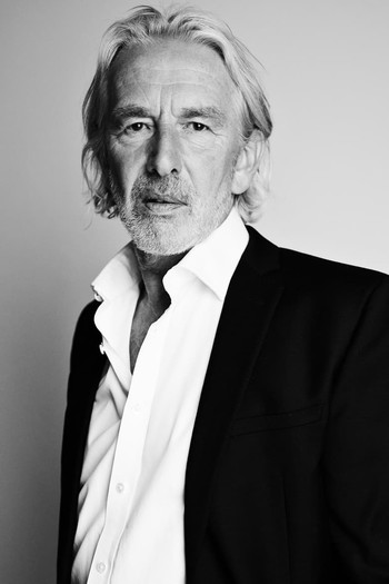 Photo of actor Andrew Readman