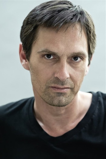 Photo of actor Patrick Hauthier