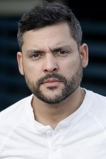 Photo of actor Kenneth Trujillo