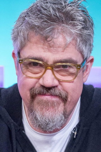 Photo of actor Phill Jupitus