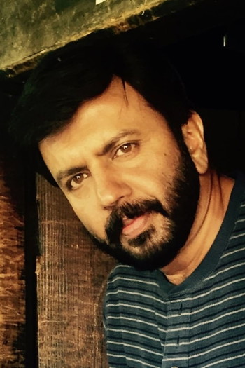 Photo of actor Prakash Bare