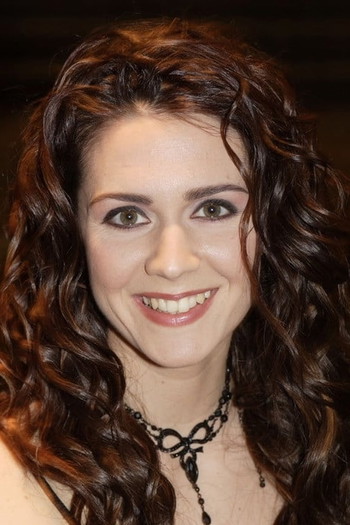 Photo of actress Mélissa Désormeaux-Poulin