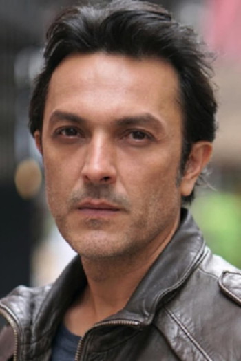 Photo of actor Olivier Sitruk