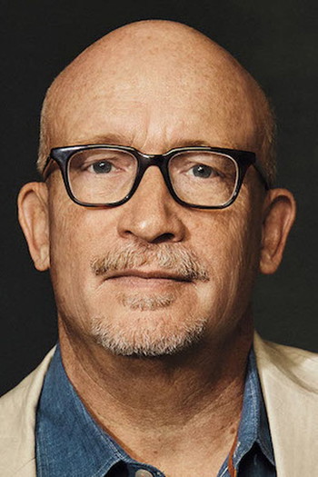 Photo of actor Alex Gibney