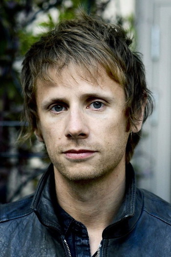 Photo of actor Dominic Howard