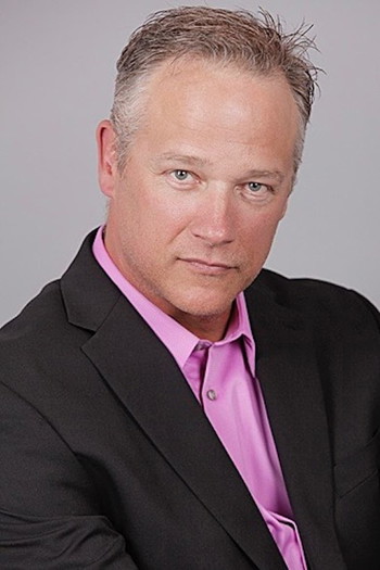 Photo of actor Dave Shecter