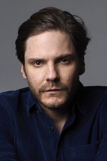 Photo of actor Daniel Brühl