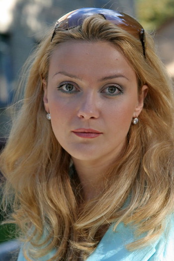 Photo of actress Lesia Samaieva