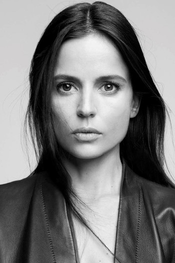 Фото актрисы Elena Anaya