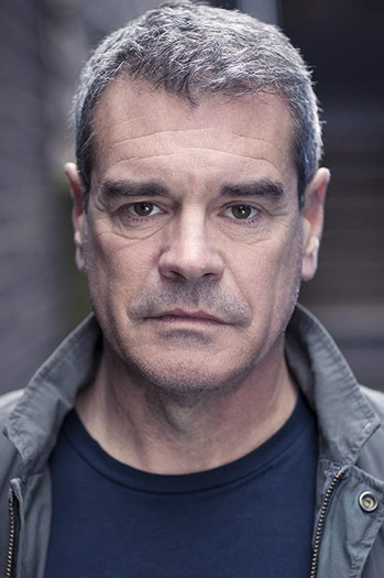 Photo of actor Mark Arnold