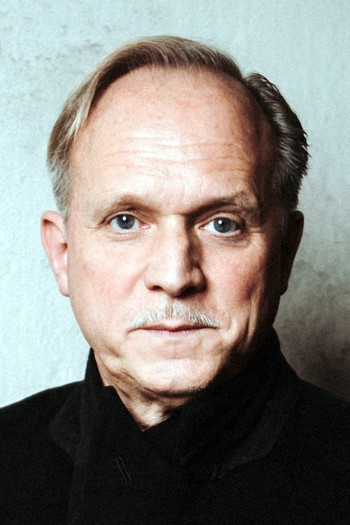 Photo of actor Ulrich Tukur