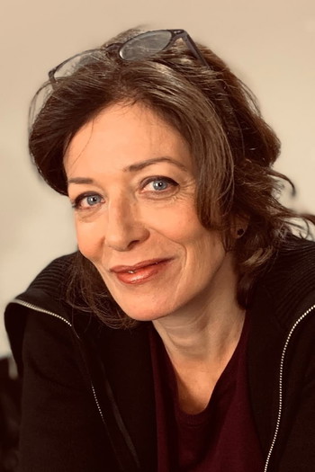 Photo of actress Virginie Darmon