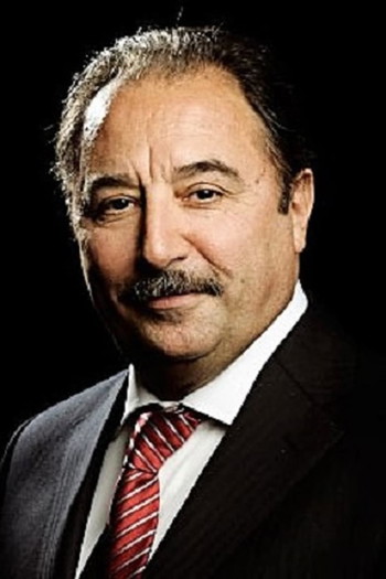 Photo of actor Toni Sevilla