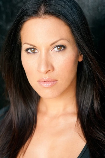 Photo of actress Jennifer Dorogi