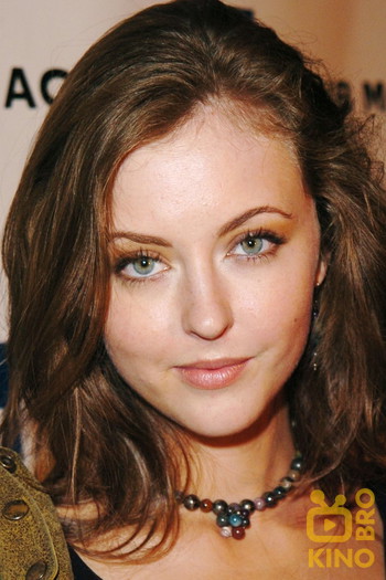 Photo of actress Katharine Isabelle