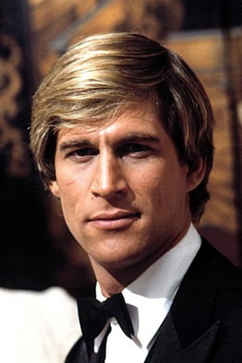 Photo of actor Simon MacCorkindale