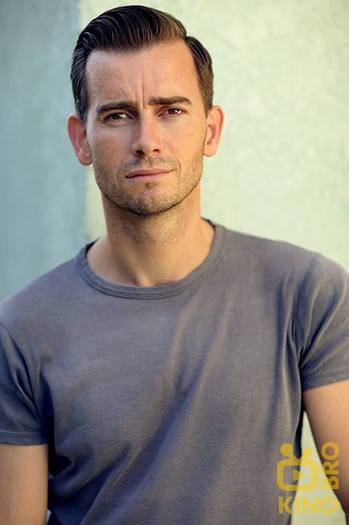 Photo of actor Ifan Meredith