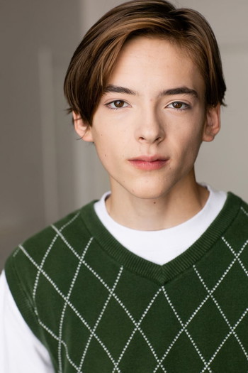 Photo of actor Jonah Beres