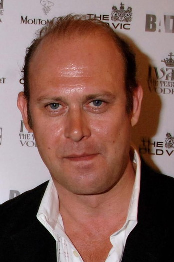 Photo of actor Andrew Woodall