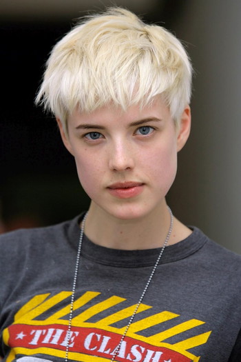 Фото акторки Agyness Deyn