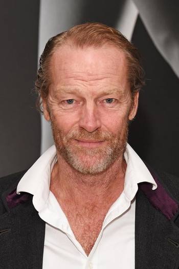 Photo of actor Iain Glen