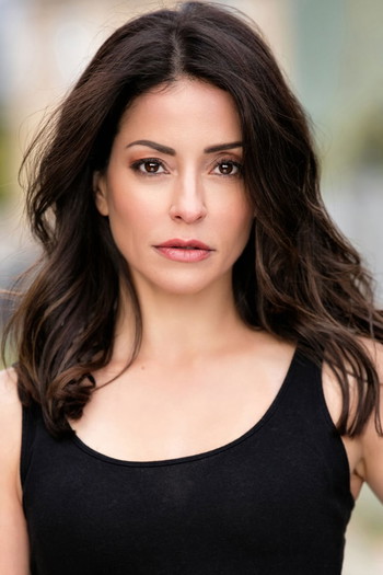 Photo of actress Emmanuelle Vaugier