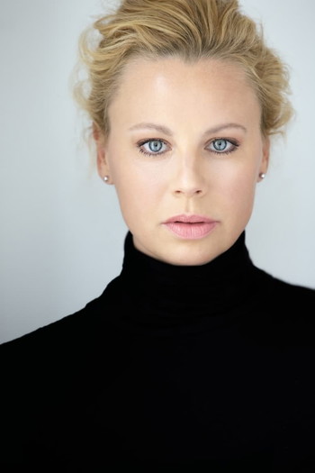 Photo of actress Katharina Straßer