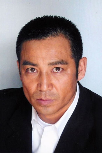 Photo of actor Shun Sugata