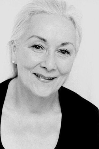 Photo of actress Rosemary Harris