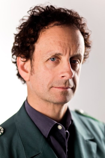 Photo of actor Kevin McDonald