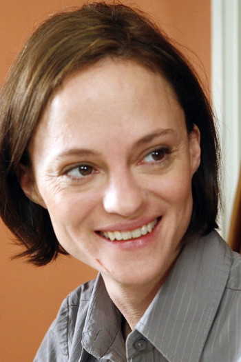 Photo of actress Angela Bettis