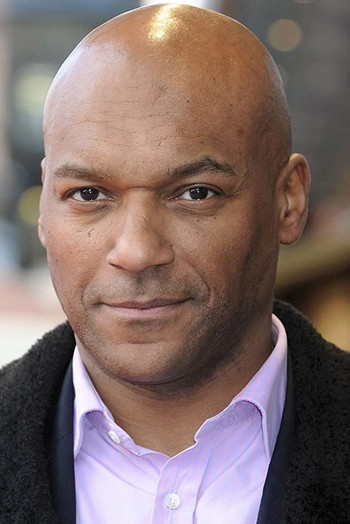 Photo of actor Colin Salmon