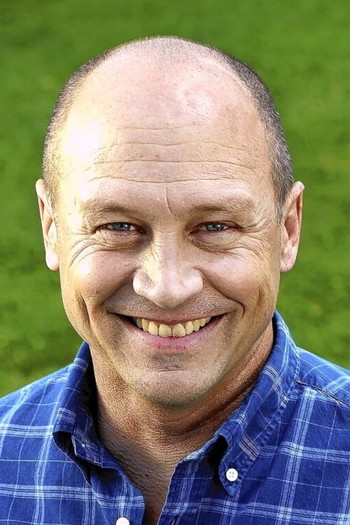 Photo of actor Mike Judge