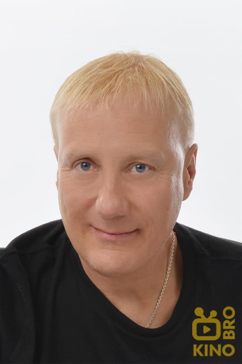 Photo of actor Gregg Bissonette