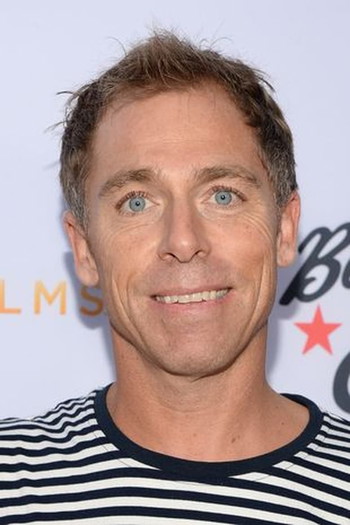 Photo of actor Dave England