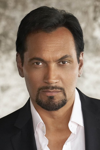 Photo of actor Jimmy Smits