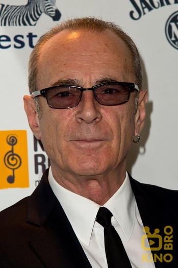 Photo of actor Francis Rossi