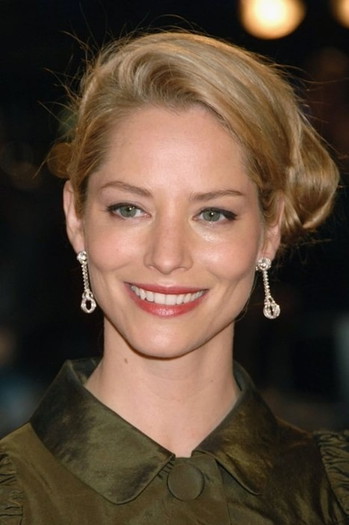 Photo of actress Sienna Guillory