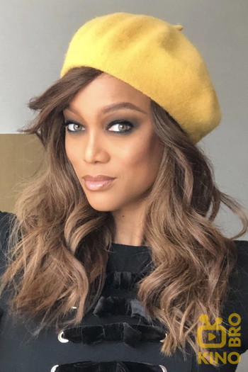 Photo of actress Tyra Banks