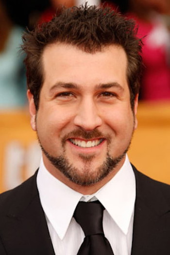 Photo of actor Joey Fatone