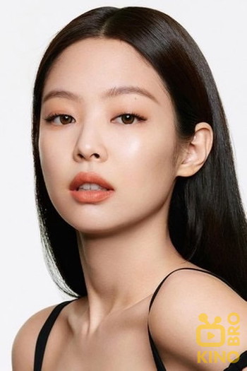 Photo of actress Jennie Kim