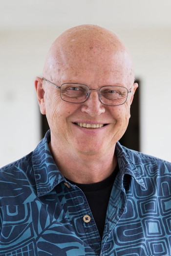 Photo of actor Dennis Muren