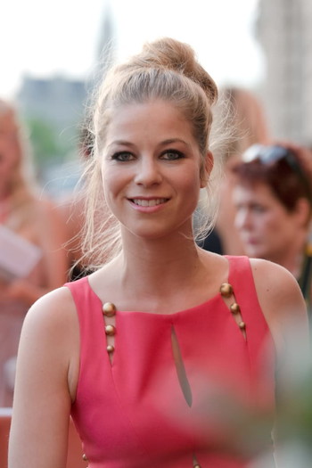 Photo of actress Hilde Dalik