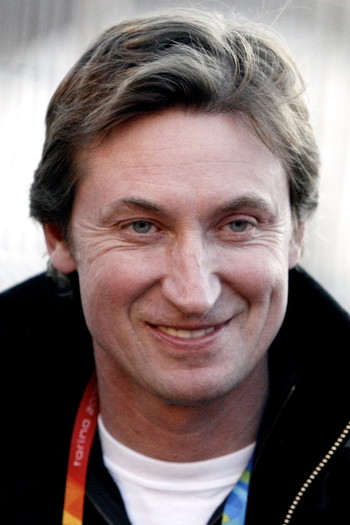 Photo of actor Wayne Gretzky