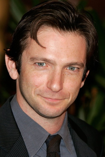 Photo of actor Dan Futterman