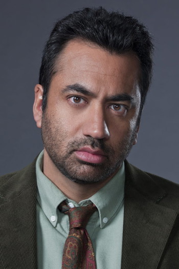 Photo of actor Kal Penn