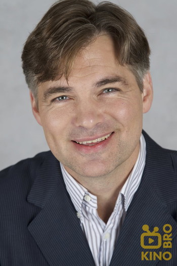 Photo of actor Daniel Cosgrove